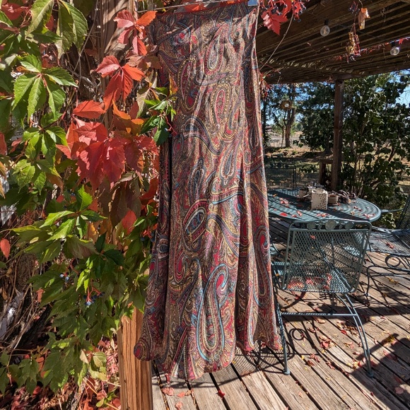 Y2K cut on the bias paisley skirt by Angie - Picture 5 of 10